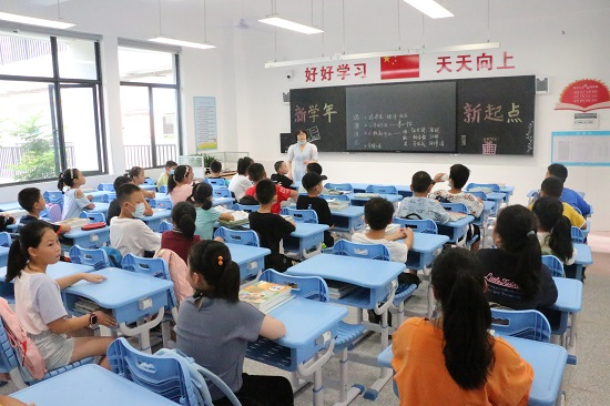 点名变得更智能:智能点名球助力班级管理
